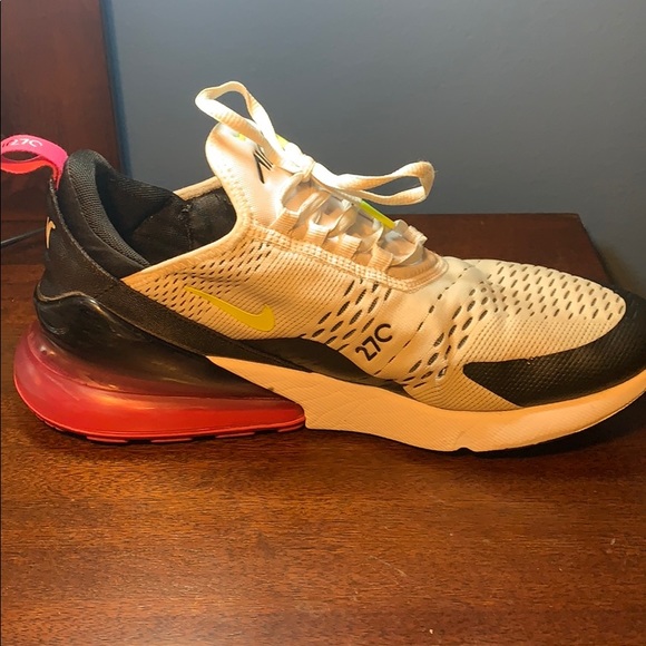 Airmax 270 white/black pink - Picture 5 of 8